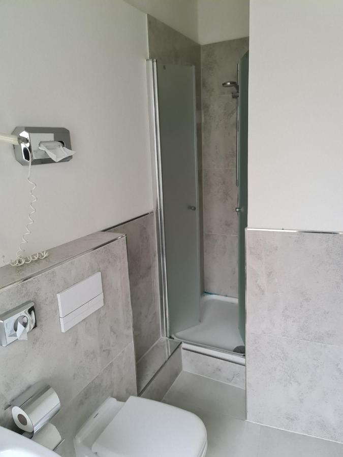 Altan Hotel Hamburg Ngoại thất bức ảnh