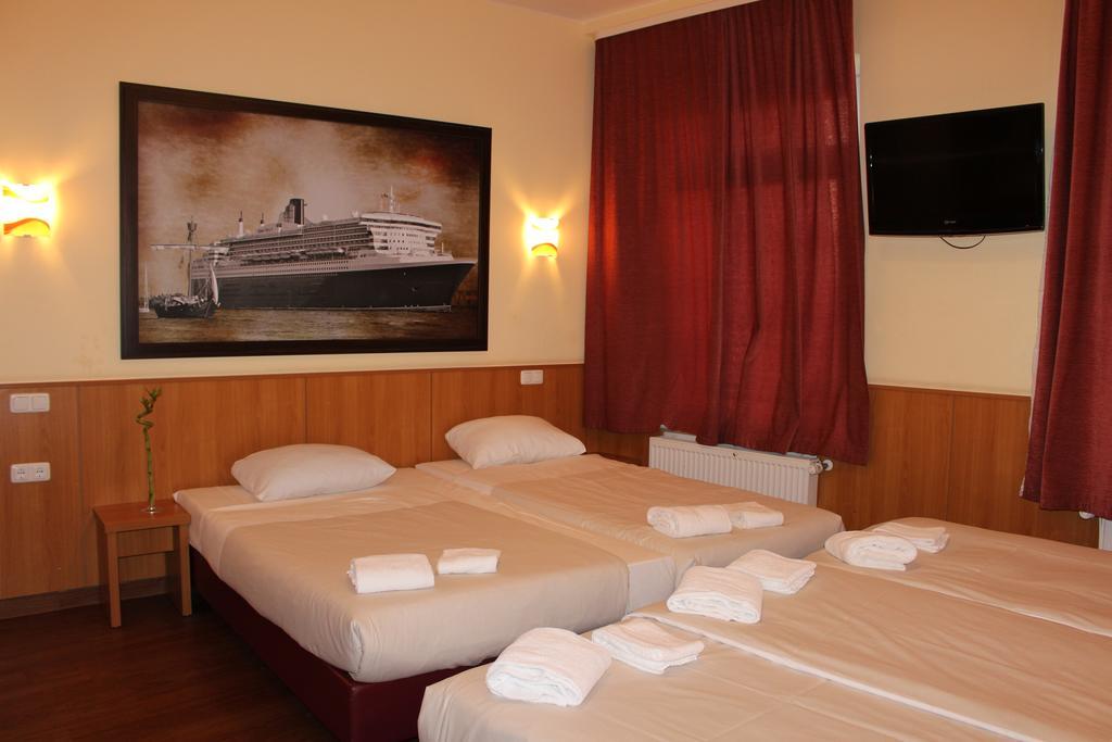 Altan Hotel Hamburg Ngoại thất bức ảnh