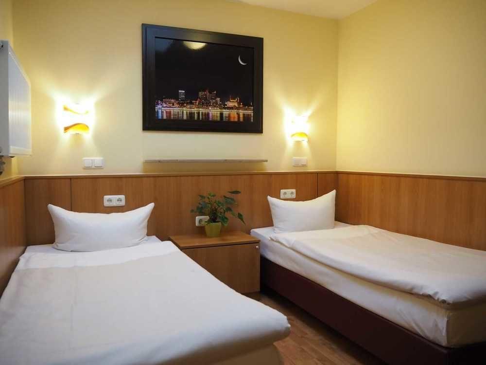 Altan Hotel Hamburg Ngoại thất bức ảnh