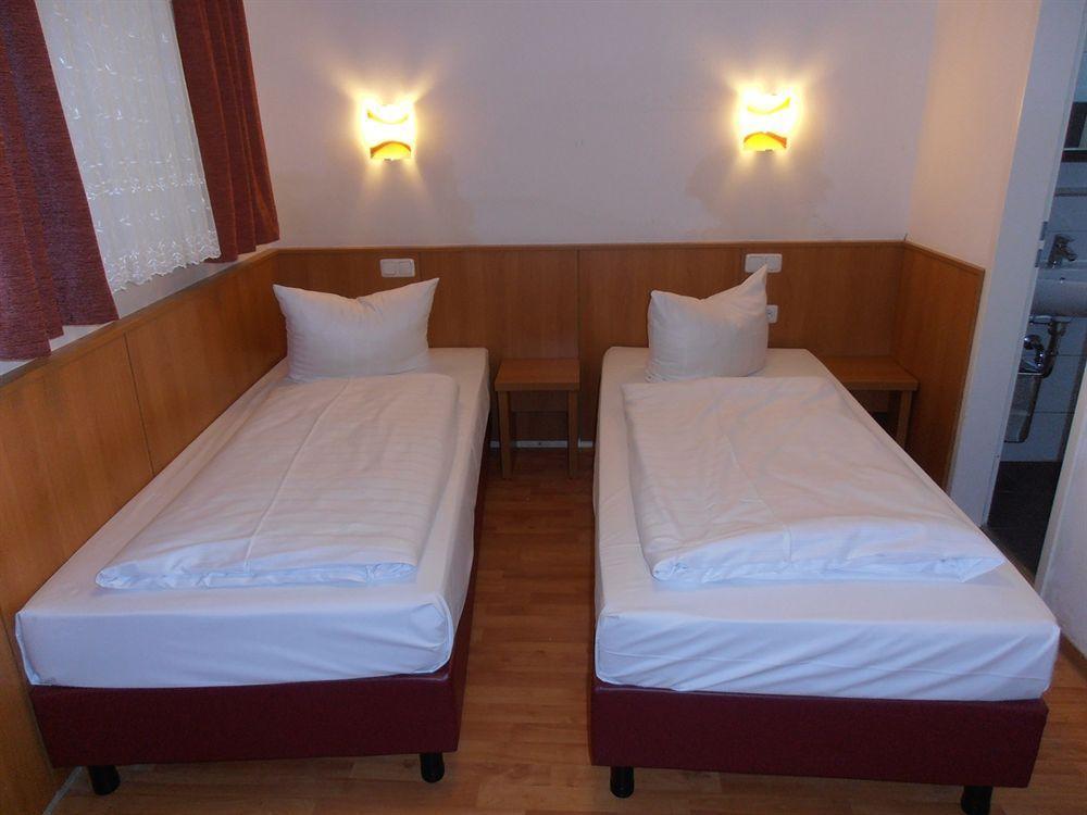 Altan Hotel Hamburg Ngoại thất bức ảnh