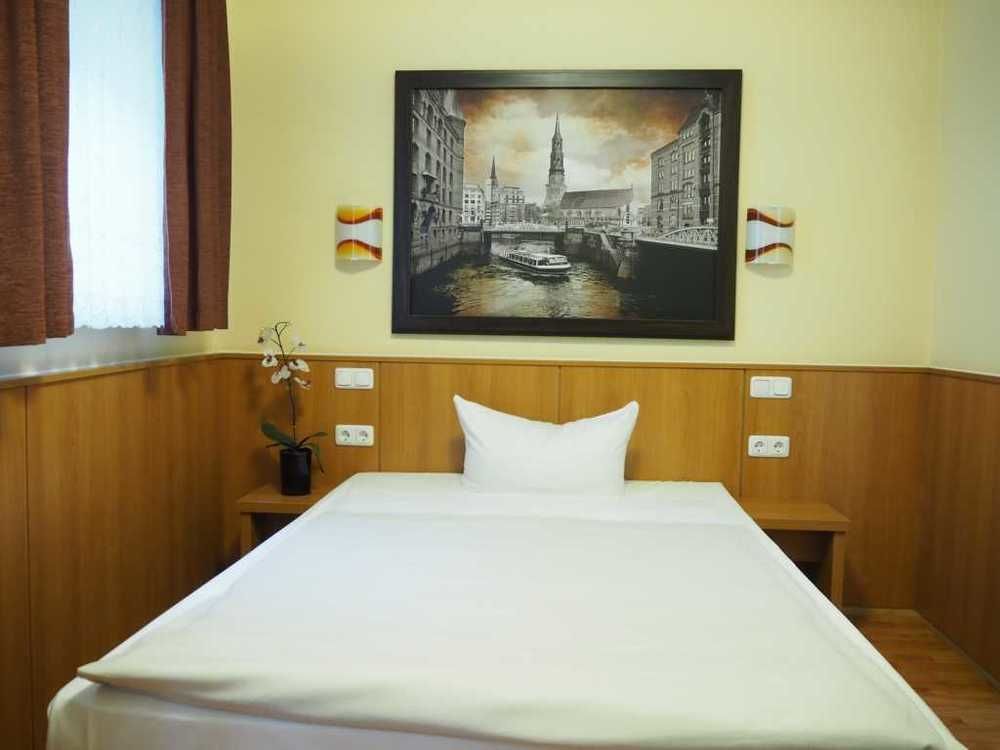 Altan Hotel Hamburg Ngoại thất bức ảnh