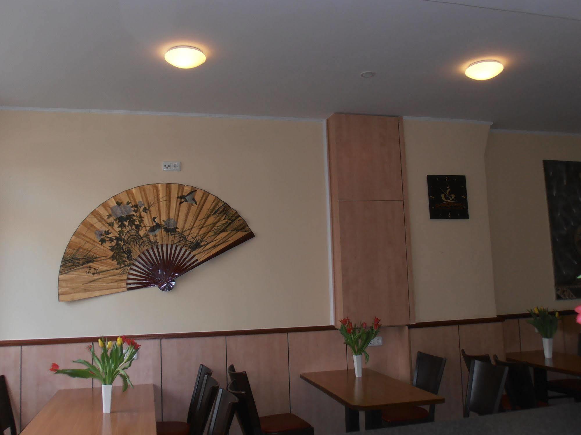 Altan Hotel Hamburg Ngoại thất bức ảnh