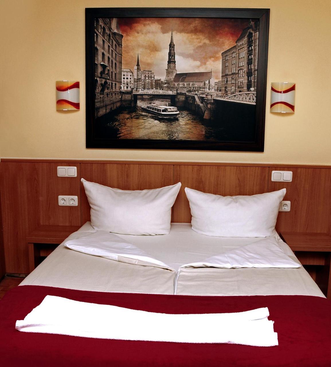 Altan Hotel Hamburg Ngoại thất bức ảnh